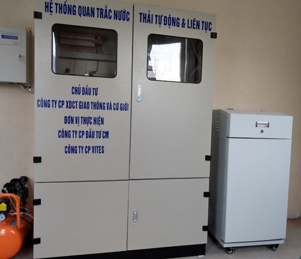 Thiết bị quan trắc nước tự động (online)