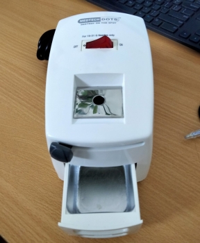 THIẾT BỊ HỦY ĐẦU KIM TIÊM